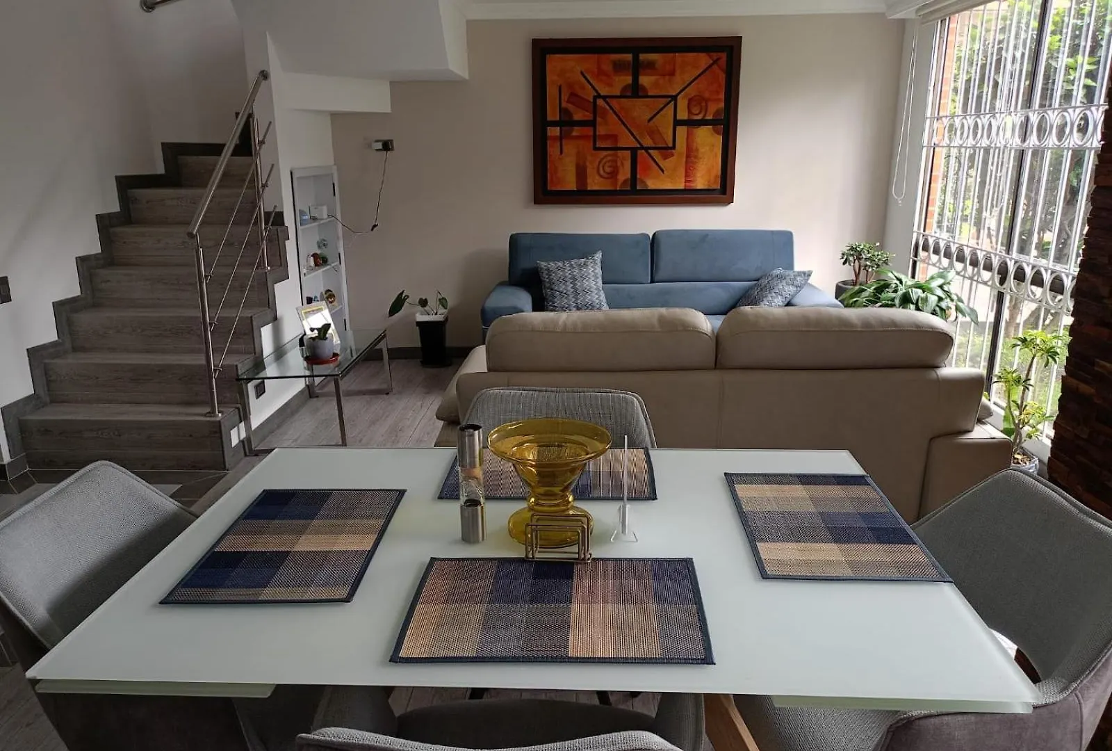 Linda Habitacion Ciudad Salitre بوغوتا منزل للإقامة